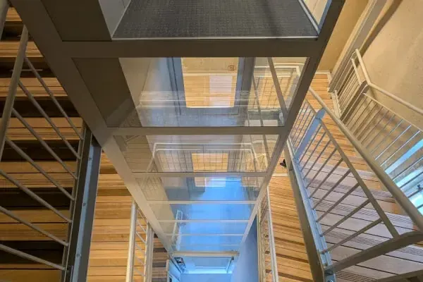 Installation d'un élévateur au Château de Grignan